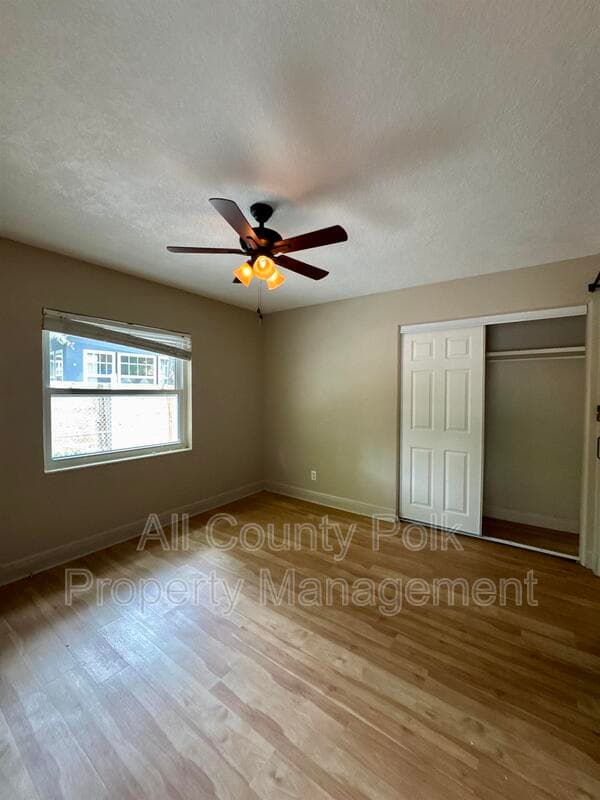 Winter Haven House: 933 N Lake Otis Dr