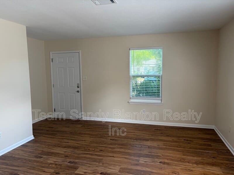 Pensacola House: 204 Brandywine Road