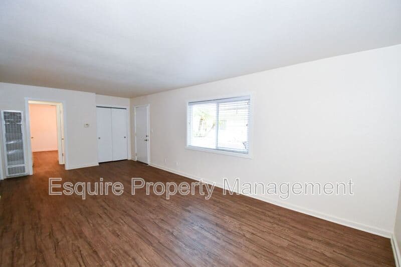 OXNARD House: 5009 NAUTILUS ST- 10