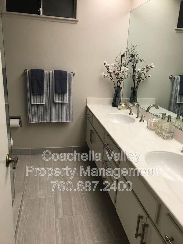 Palm Desert House: 42310 Tennessee Avenue