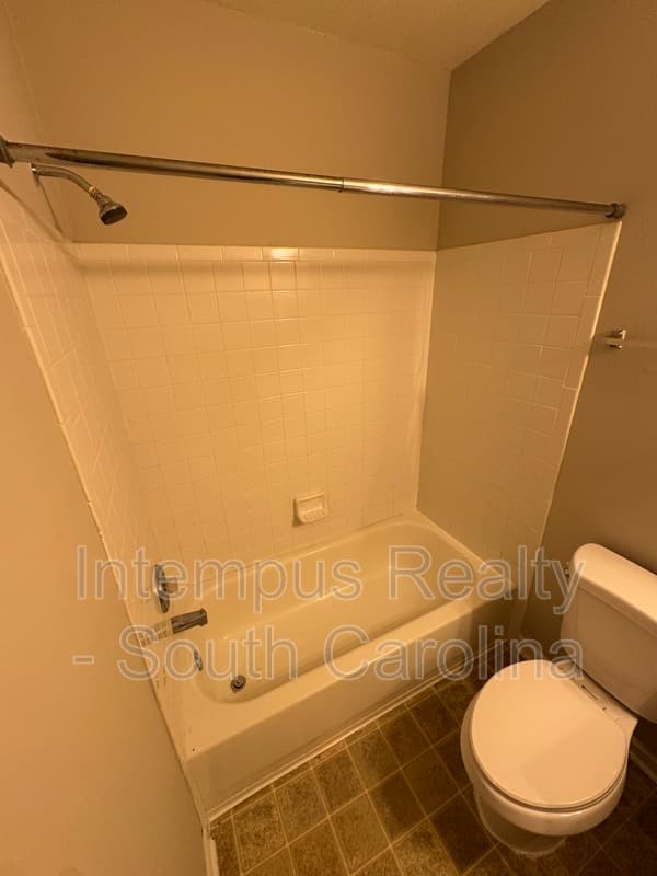 Bluffton Condo: 897 Fording Island Rd