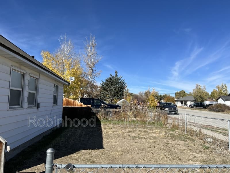 Wells Condo: 366 4th Street - A