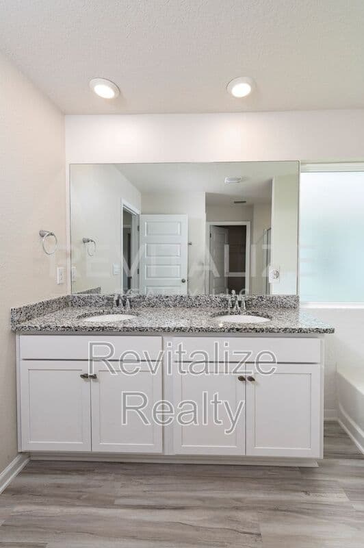 Foley House: 22360 Aleutian Avenue