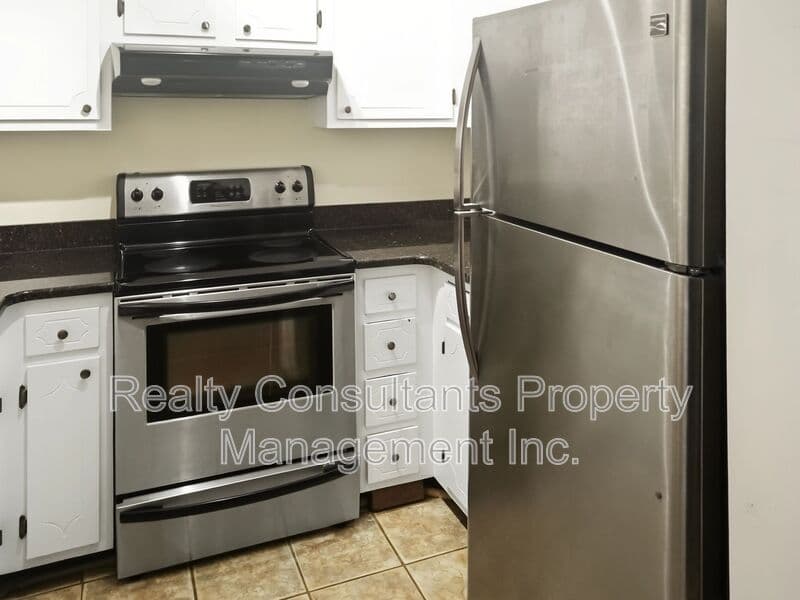 Greensboro House: 4610 Lawndale Drive