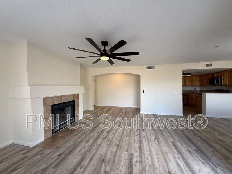 Bullhead City Condo: 1611 Highway 95