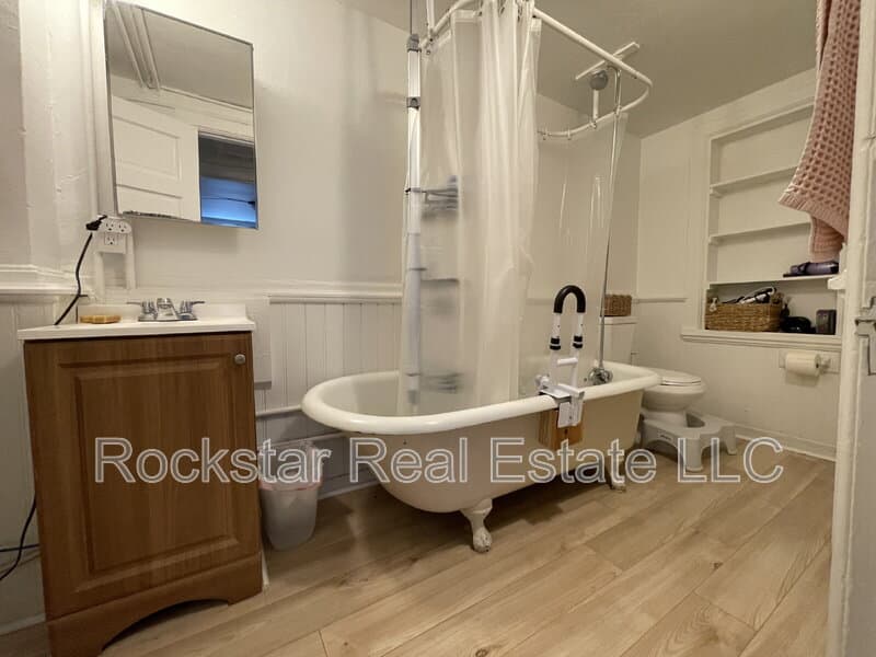 Spokane Condo: 2902 N Cedar St