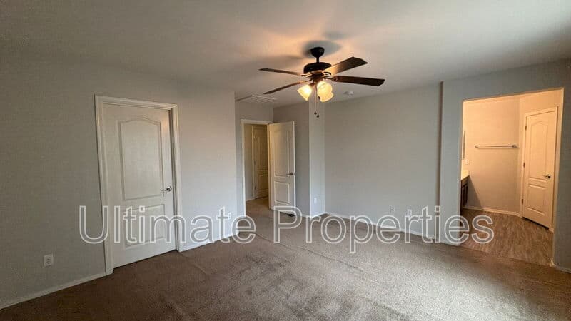 Surprise House: 15089 N 173rd Dr