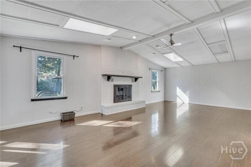 Savannah House: 2337 Shirley Drive