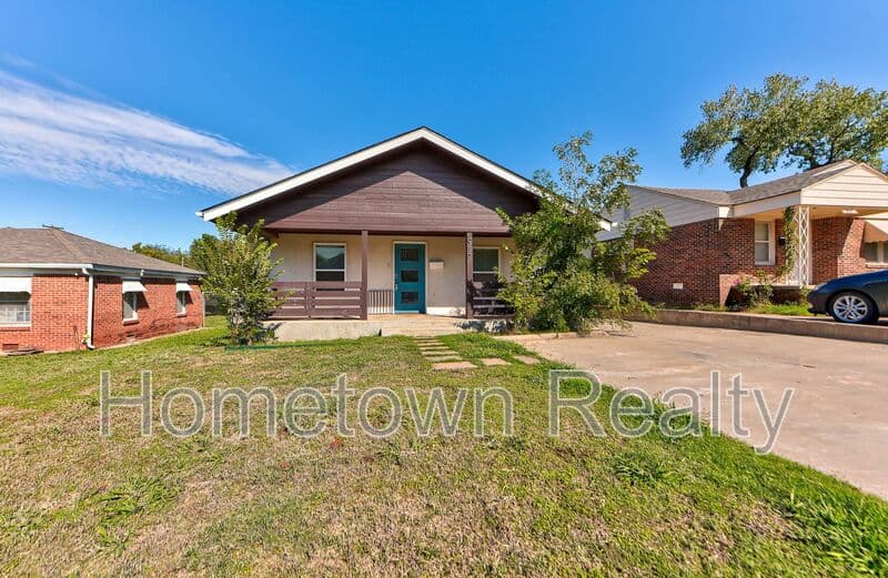 Oklahoma City House: 917 NW 31st Street