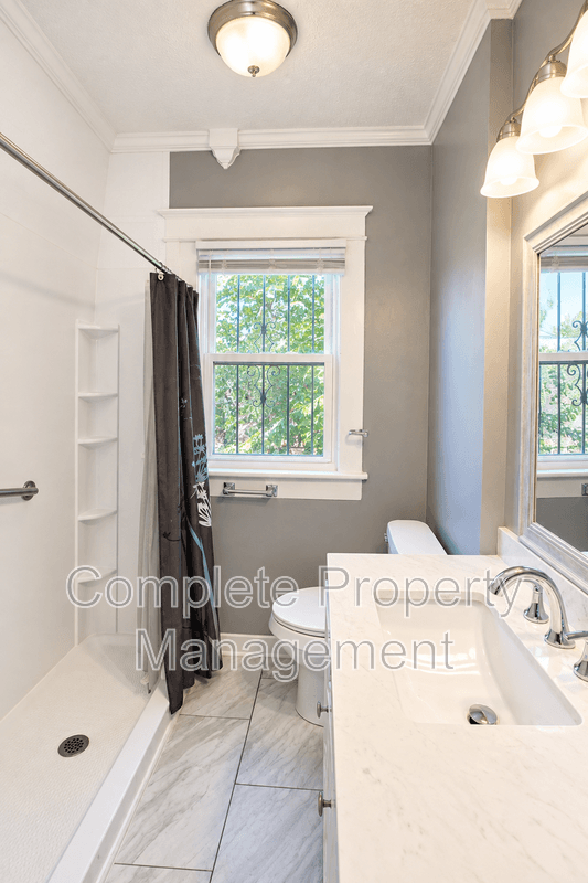 Fairfield House: 4629 Debardeleben Avenue