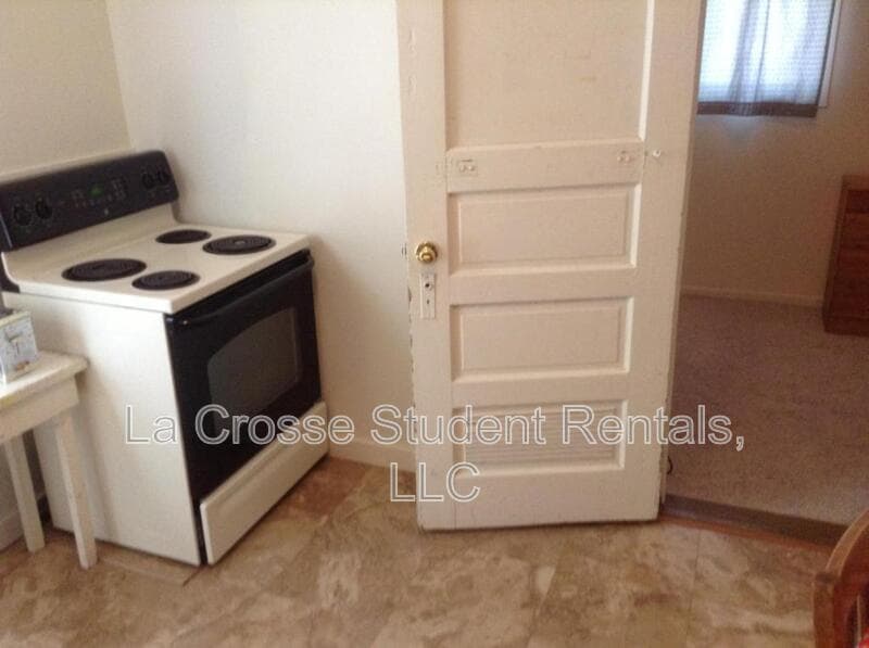 La Crosse Condo: 904 Vine Street