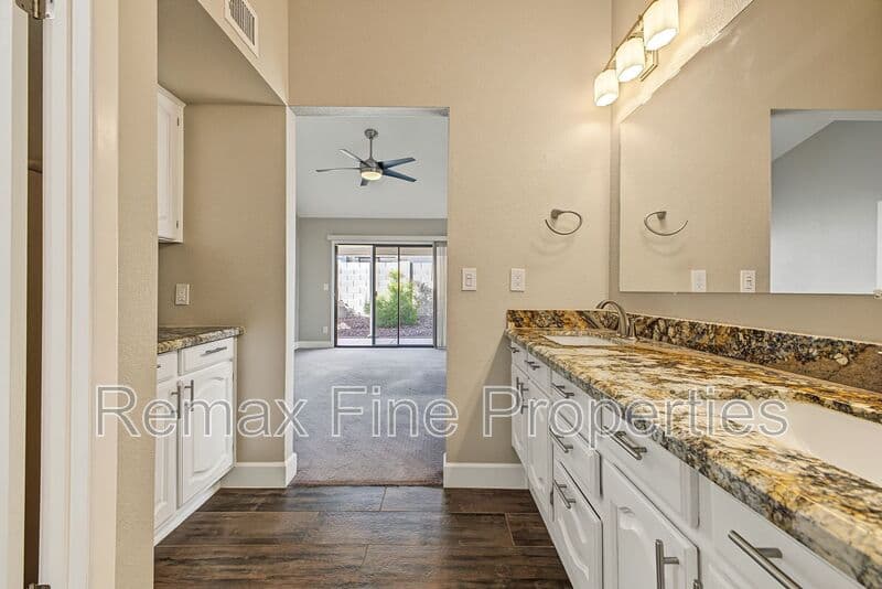 Phoenix House: 3306 E Taro Lane