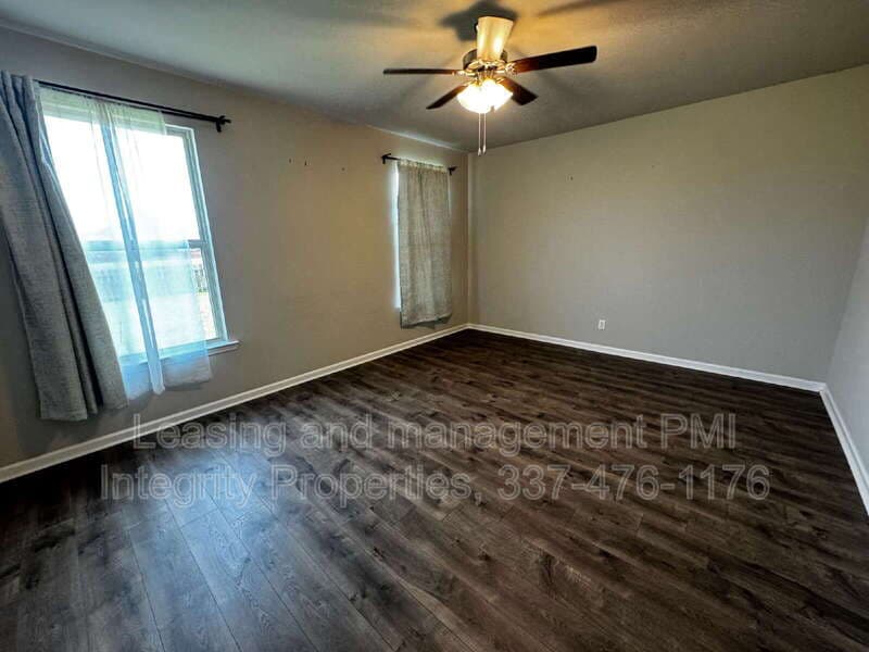 Youngsville House: 202 Rue Cordorcet