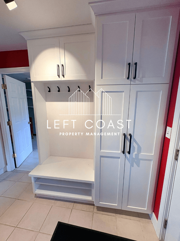 Lincoln City House: 1445 Southwest Coast Avenue