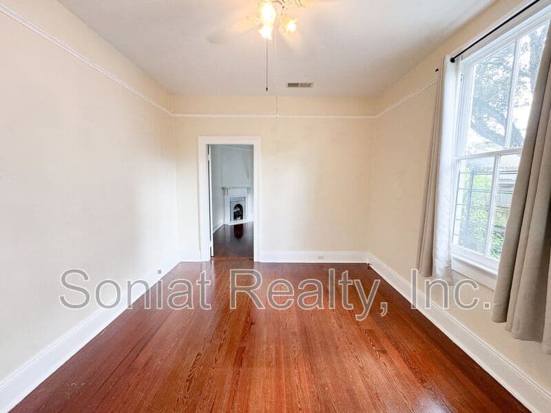 New Orleans House: 413 Cherokee Street