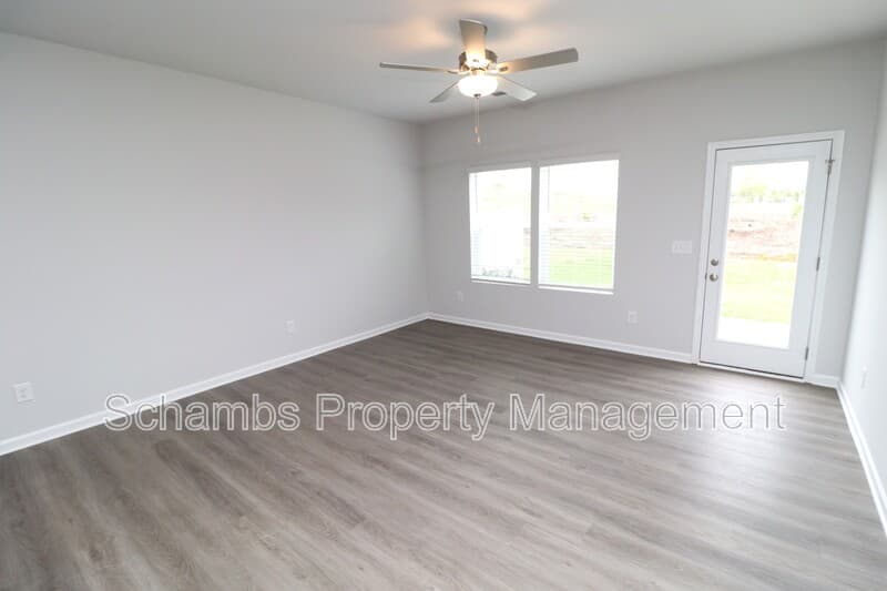 Fuquay Varina House: 3314 Bailey Lake Dr