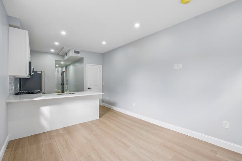 Philadelphia Condo: 617 South 8th Street - 2