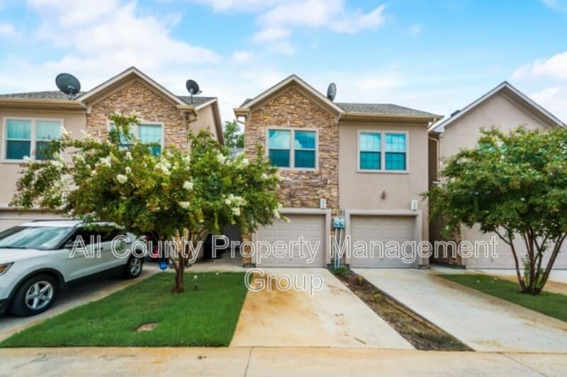Fort Worth Condo: 1579 Cozy Drive