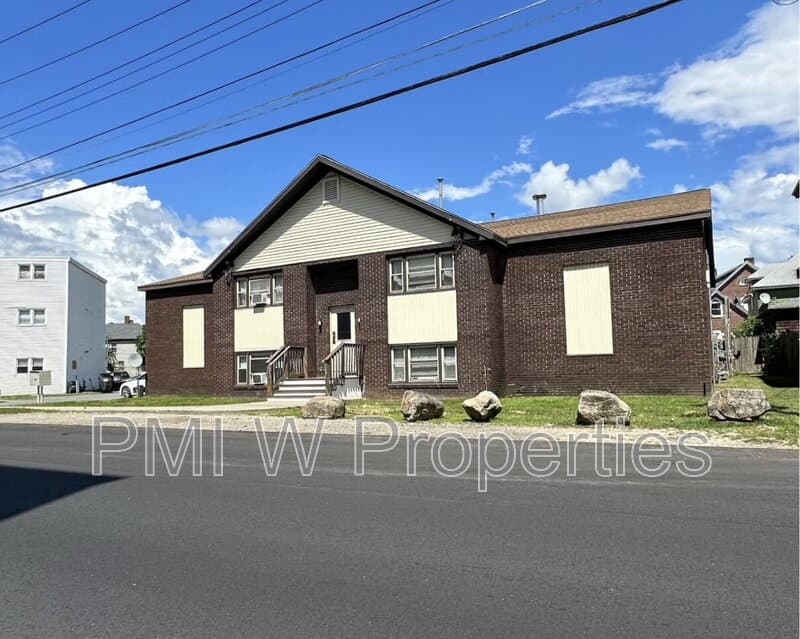 Nashua Condo: 210 Pine St