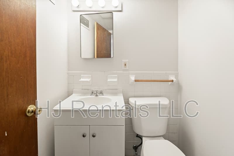 Hazelwood Condo: 449 Olian Drive - 451