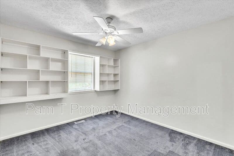 Savannah House: 4 Gunpowder Ct.