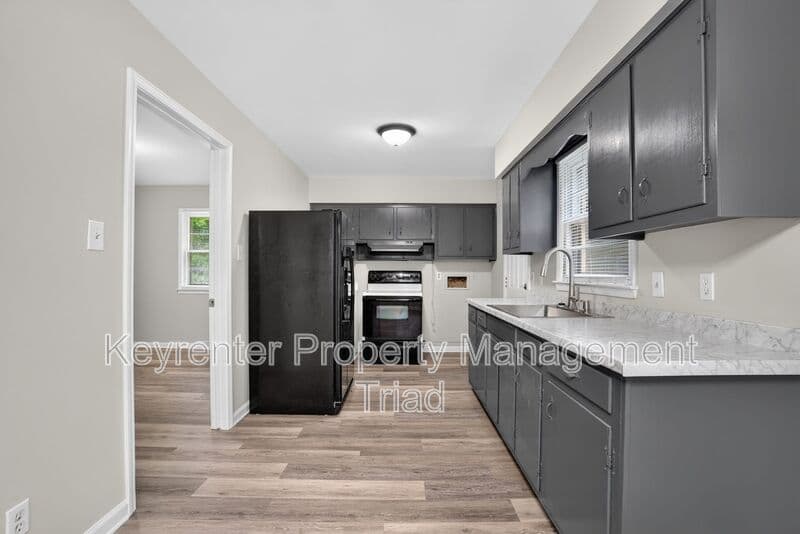 Gibsonville House: 300 Martingale Drive