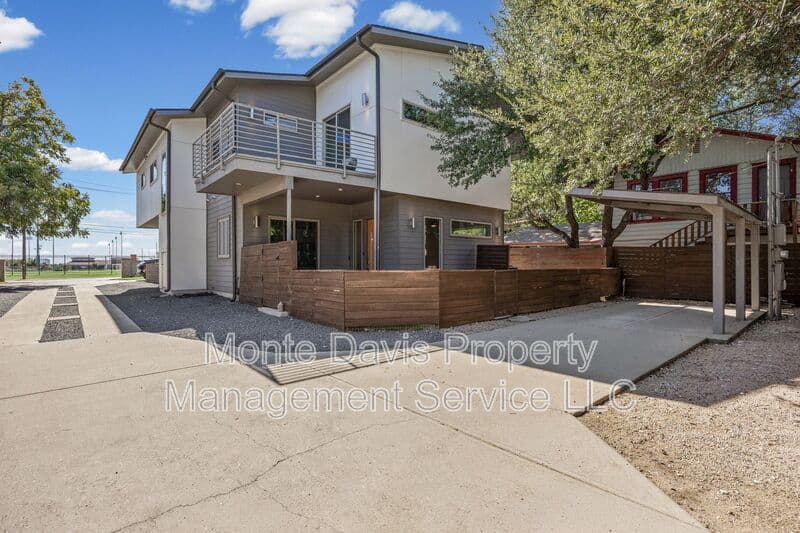 Austin Condo: 502 W 51st St