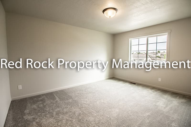 Spokane Valley Condo: 2009 North Flora Road