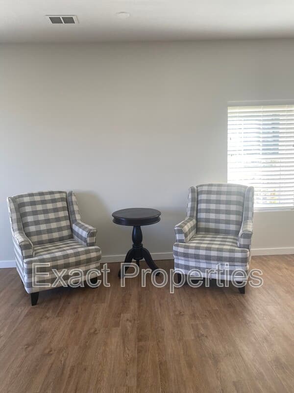 Parkville Condo: 10875 Allen Way #1