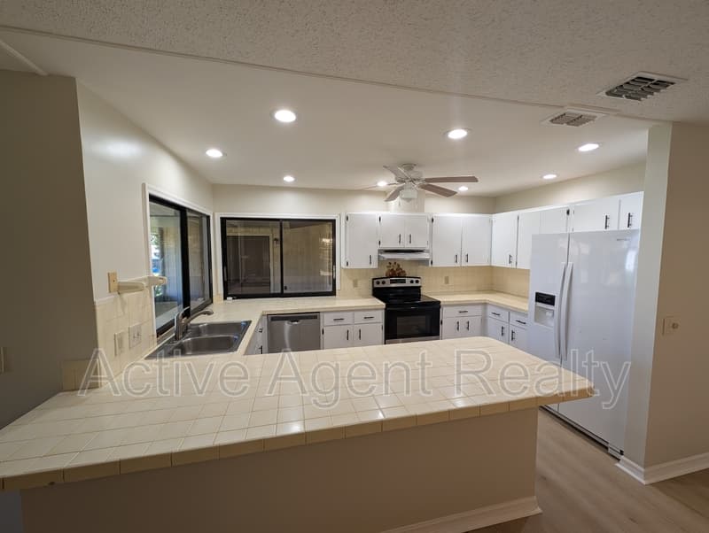 Lecanto House: 2215 West Shining Dawn Lane