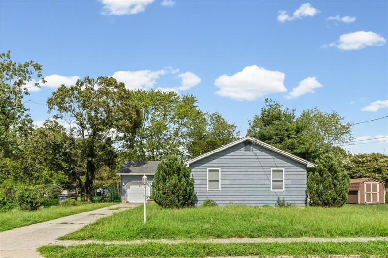 Northfield House: 11 Fifield Ave.