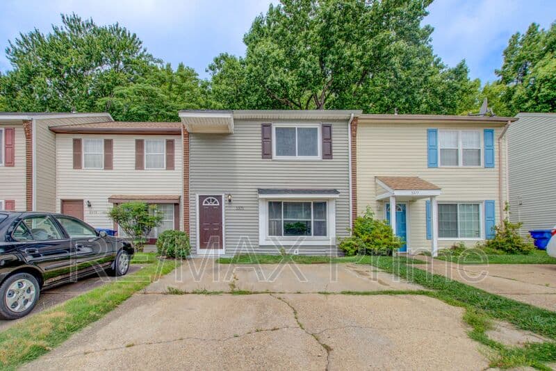 Virginia Beach House: 5375 Grand Lake Crescent
