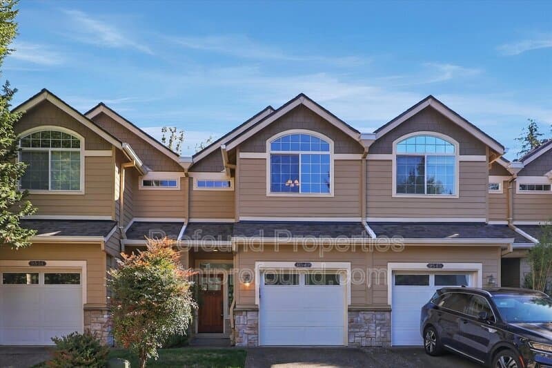 Beaverton Condo: 9542 SW 153rd Avenue