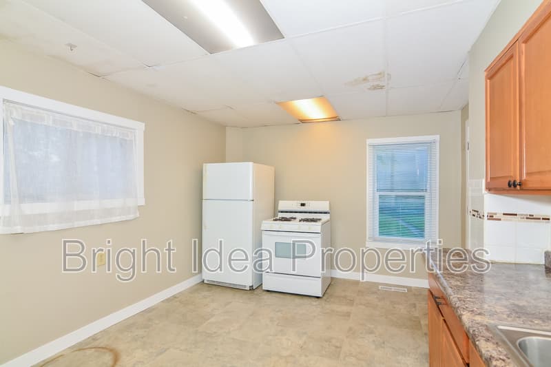 Saint Paul Condo: 454 Sherburne Avenue - 1