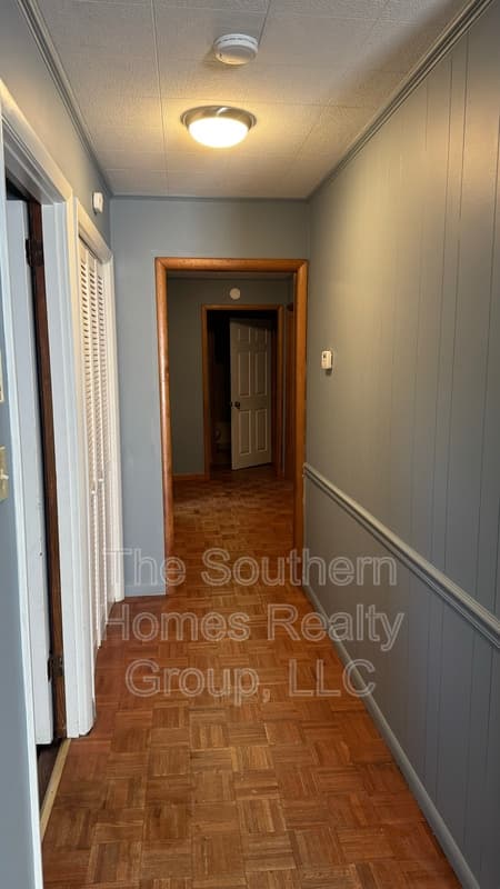 Athens House: 818 Cedar Springs Road