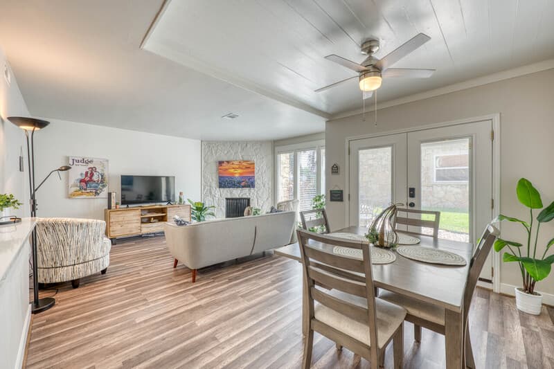 Horseshoe Bay Condo: 200 Free Rein - 5