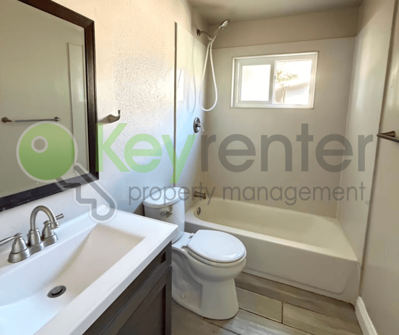 Sacramento House: 5724 Falconer Way