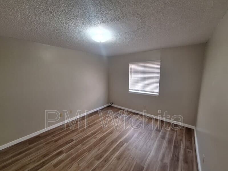 Wichita Townhome: 535 S. Lulu Ave