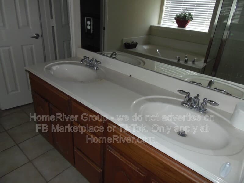 Rockwall House: 3097 Stoney Hollow Ln