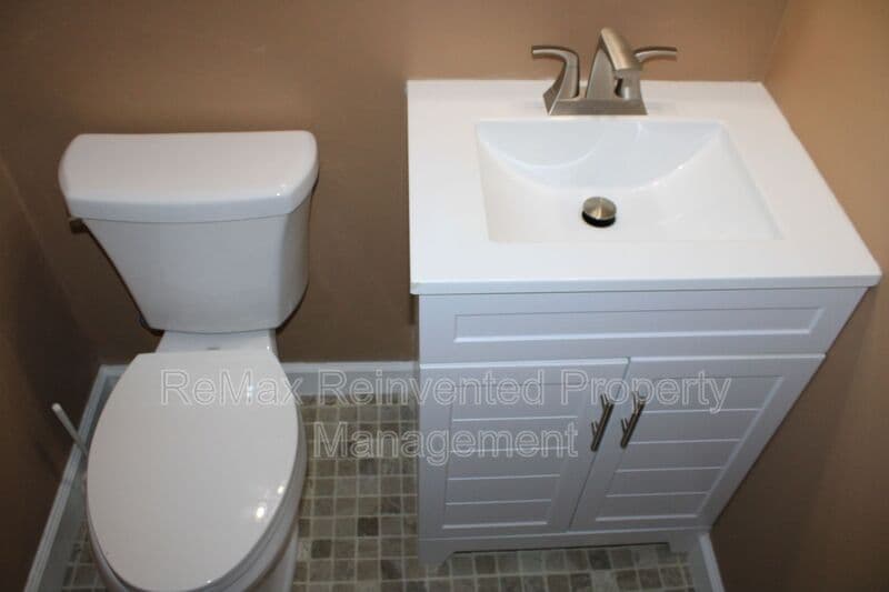 Augusta House: 2248 Winston Way
