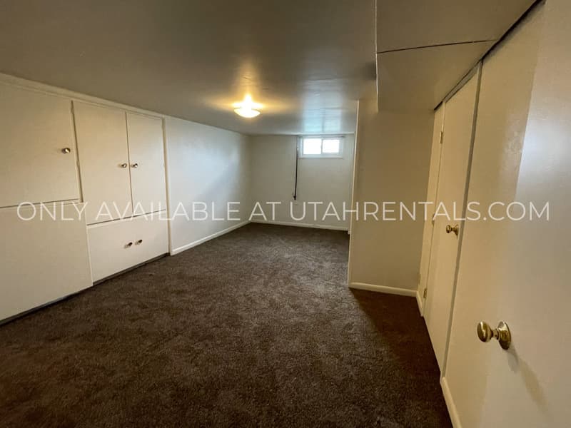 Richfield House: 158 W 500 N