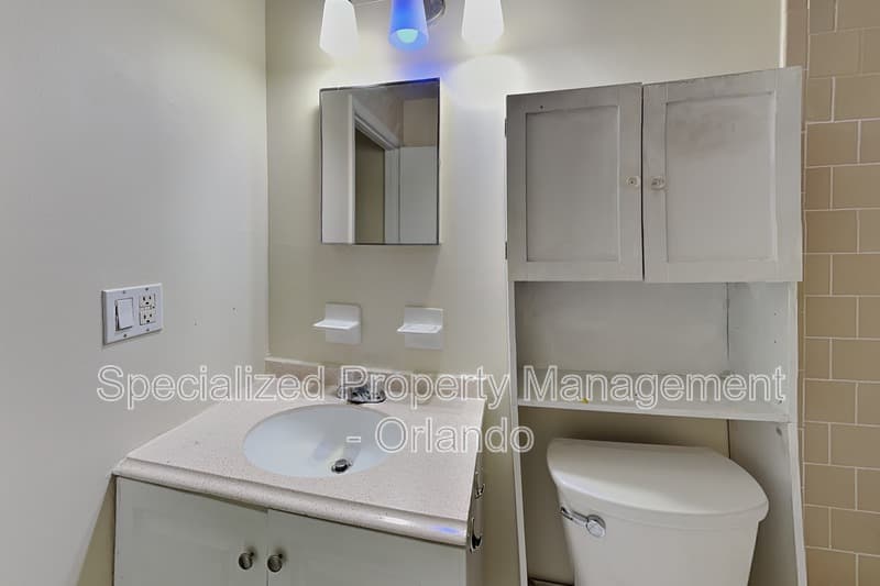 Kissimmee Townhome: 1717 Michigan Ave