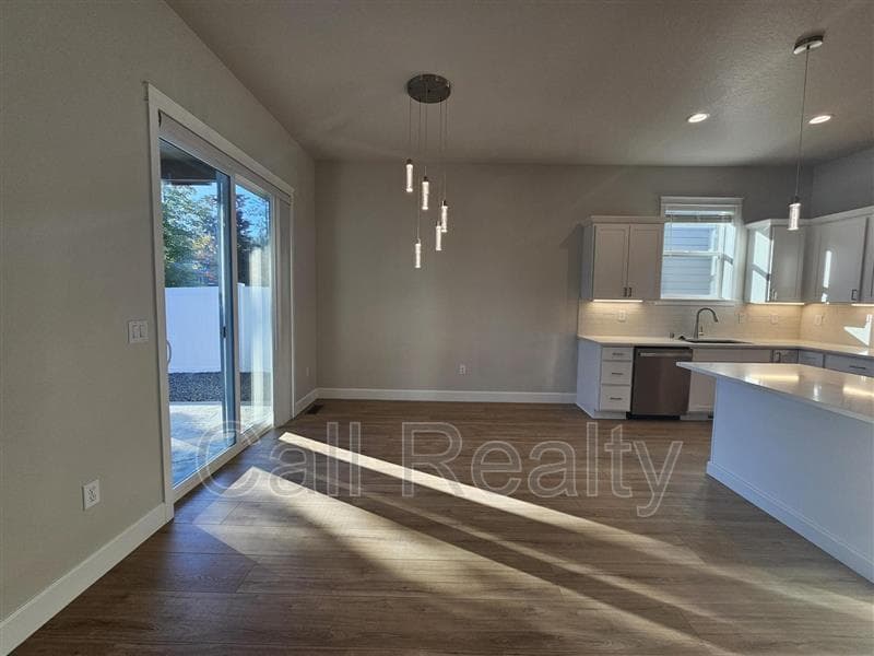 Spokane House: 6208 N Windsor St.