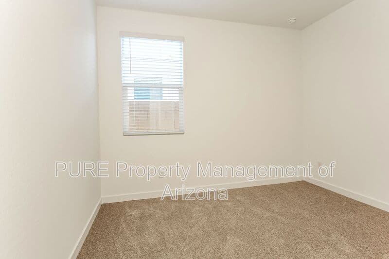 Phoenix House: 9524 W Flower St
