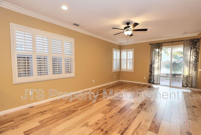 West Sacramento House: 4046 Martis Street