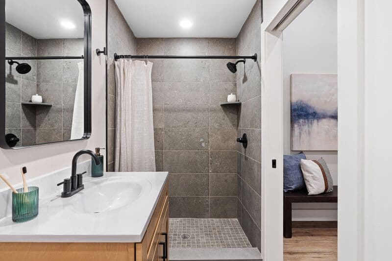 Philadelphia Condo: 201 Leverington Avenue - 209