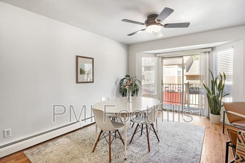 Lakewood Townhome: 5428 West 17th Avenue
