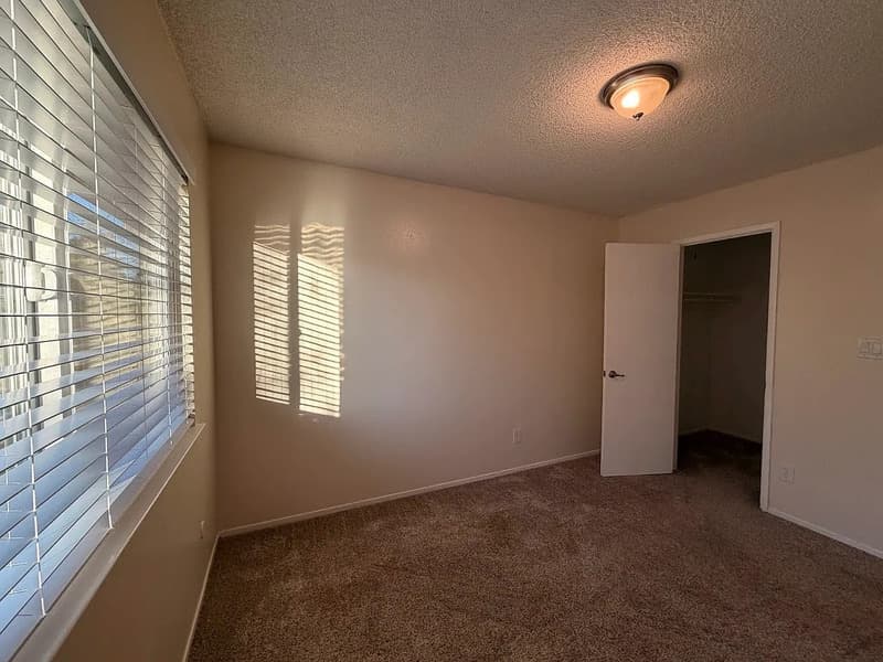 Davis Condo: 1742 Fremont Ct