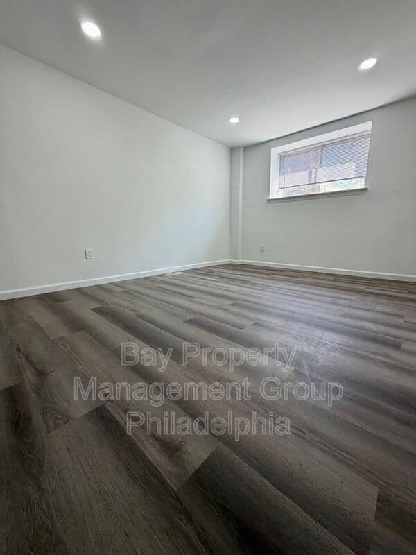 Philadelphia House: 1414 N 11th St