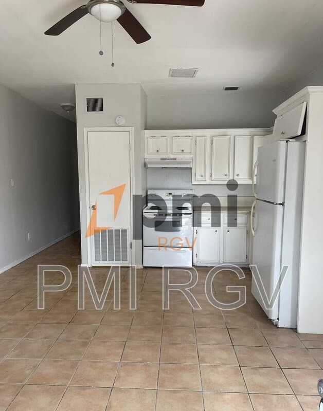 Edinburg Condo: 919 E Van Week St